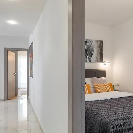 Elysian Zen Luxury - Two Bedroom With Terrace And Sea View * Split
